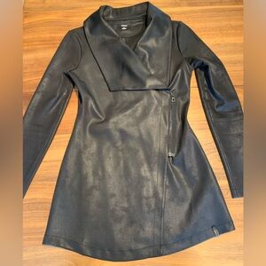 Rudsak fitted jacket, unlined, light weight, sz s, EUC, black, leather look.